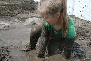 The Armantrout Family Blog...: Mary's Mud BATH.......